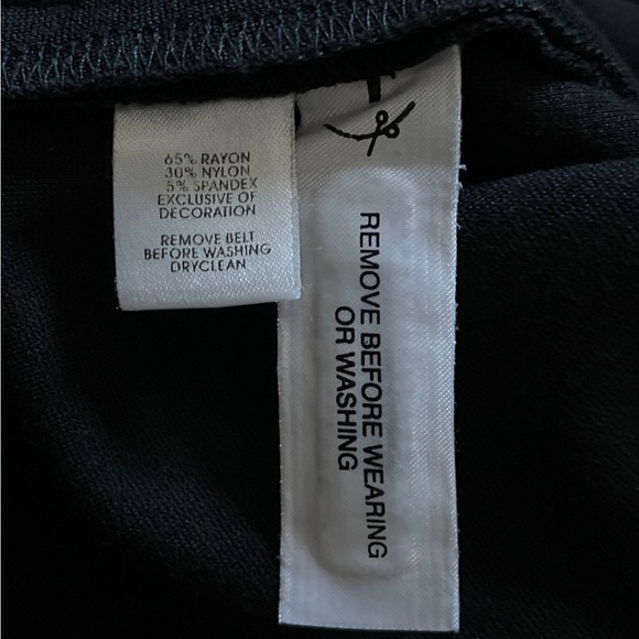 Ann Taylor Loft Black Dress Size 10 Zipper Back Cap Sleeve Knee Length CUTE EUC - Picture 12 of 12